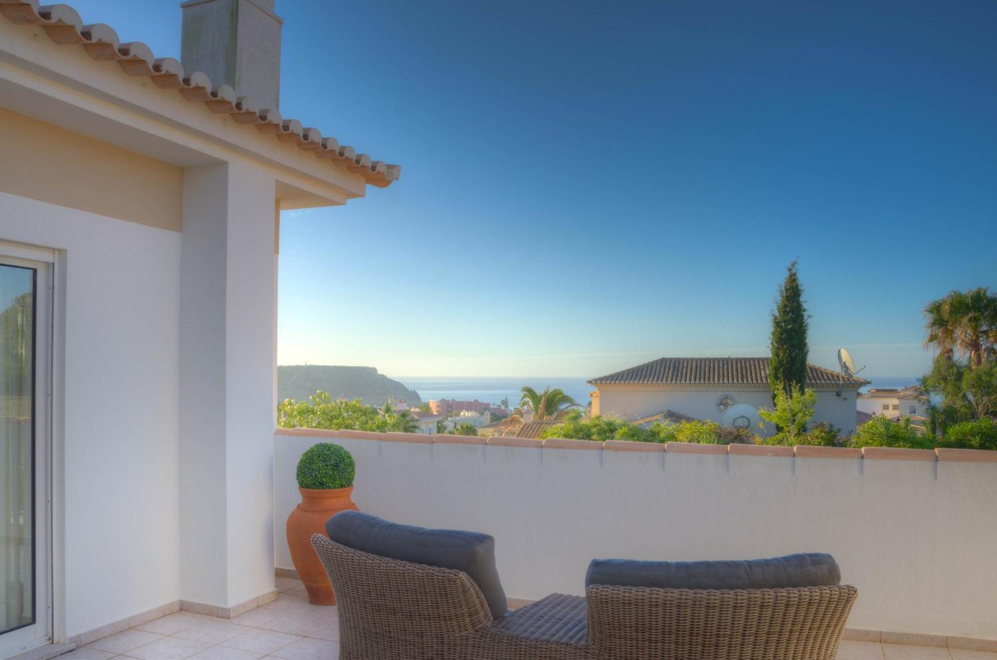 Villa Montanha, Luxury Coastal Villa, With Swimming Pool, Loungers And Alfresco Dining, 10 Min Walk To The Beautiful Praia Da Luz Beach, Shops, Bars And Restaurants! Dış mekan fotoğraf