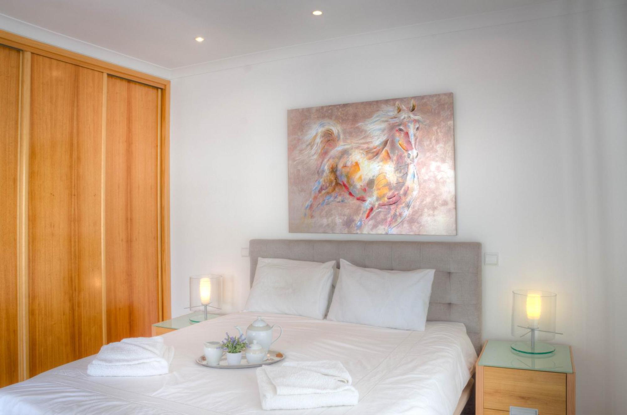 Villa Montanha, Luxury Coastal Villa, With Swimming Pool, Loungers And Alfresco Dining, 10 Min Walk To The Beautiful Praia Da Luz Beach, Shops, Bars And Restaurants! Dış mekan fotoğraf
